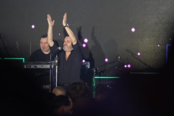 „ОВА НЕ СМЕЕТЕ ДА ГО ПРАВИТЕ БЕЗ ПРИСУСТВО НА ОРТОПЕД“ – ЛУКАС ВО СВОЈ СТИЛ ПОКАЖА КАКОВ КРАЛ Е: МРЕЖИТЕ ВРИЈАТ! (ВИДЕО)