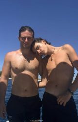 ВАКА ИЗГЛЕДА ДЕЧКОТО НА МАРКО БОШЊАК: Хрватскиот пејач објави фотографии со момчето и ги запали социјалните мрежи