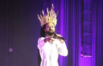 БОЖО ВРЕЌО ВО НАЈПРОВОКАТИВНО ИЗДАНИЕ ДО СЕГА: Трикото едвај го покри телото, фановите во шок!