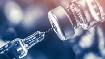 ВАКЦИНА ПРОТИВ ДЕБЕЛИНА МОЖЕ ДА НÈ НАПРАВИ „ИМУНИ“ НА ЗГОЛЕМУВАЊЕ НА ТЕЛЕСНАТА ТЕЖИНА – ДУРИ И НА ДИЕТА БОГАТА СО МАСТИ И ШЕЌЕР!