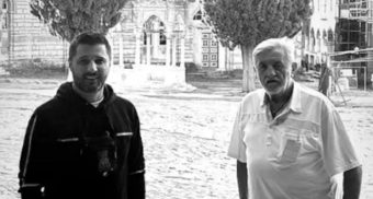 РВО ОБРАЌАЊЕ НА МАРКО МИЉКОВИЌ ПО СМРТТА НА ТАТКО МУ: „Чувај ја мама! Три години е сама!“ (ФОТО)