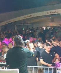 ЛУКАС ПОВТОРНО ЈА ЗАПАЛИ АТМОСФЕРАТА „ПОЈАК ОД ТЕБЕ НЕМА!“