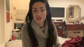 ДУЊА ИЛИЌ СЕ СТЕПАЛА СО МАЈКА СИ! Еве зошто: „Зеде нож и се нафрли врз неа!“