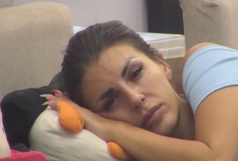 ТАГА ВО ДОМОТ НА ЕНА ЧОЛИЌ! Поранешната реалити учесничка загуби член на фамилија!