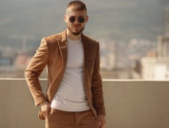 СИТЕ ОЧИ КОН НИВ: КОИ СЕ ДВЕТЕ ПЕЈАЧКИ КОИ ЗАВРШИЈА ВО ПРЕГРАТКА НА ЏОКЕР? (ФОТО)