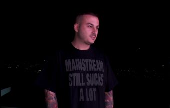 „Имав трема кога го тетовирав портретот со ликот на Тоше Проески…“ ТЕТОВАЖА ШТО НЕ СМЕЕШЕ ДА ЈА ЗГРЕШИ – МАРКО ГО ТЕТОВИРАШЕ ЛИКОТ НА ТОШЕ СО ТРЕМА! (ВИДЕО)