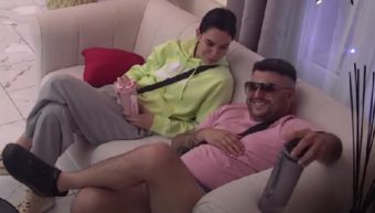 ДАЛИ СТАНИЈА Е ОТИДЕ ВО ЗАБОРАВ?! АСМИН ДУРЏИЌ ПРОГОВОРИ ЗА ДРУЖЕЊЕТО СО МИНА ВРБАШКИ, ПА ОТКРИ: „ТАА МЕ ВРАЌА ВО ЖИВОТ!“