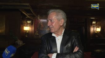 ИЛИЌ ИМА УСПЕШНИ КОНЦЕРТИ, А НАЈГОЛЕМАТА ПОДДРШКА МУ ЈА ДАВА СЕМЕЈСТВОТО! ВАКА ЗБОРУВА ЗА ВНУЦИТЕ!