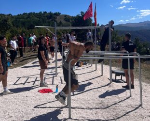 СПОРТИСТИ, КРЕАТИВЦИ И ПУМПАЊЕ ДО МАКСИМУМ – ГРИЗЛИ КУП 2025 ГО ЗАПАЛИ КОЗЈАК! (ФОТО)