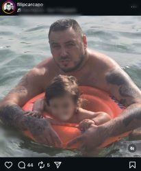 „ЛЕОНА Е ТАМУ КАДЕ ШТО ТРЕБА ДА БИДЕ!“ – ФИЛИП ЦАР ГИ РАЗНЕЖИ СИТЕ СО ОБЈАВАТА СО ЌЕРКИЧКАТА, КОМЕНТАРИТЕ СЕ РЕДАТ (ФОТО)