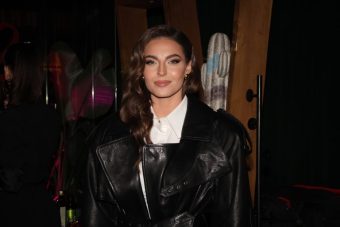 ЏЕЈЛА РАМОВИЌ ЖРТВА НА ИЗМАМА! ПЕЈАЧКАТА ИТНО СЕ ОГЛАСИ И ОТКРИ ДЕКА СЛУЧАЈОТ ГО ПРИЈАВИЛА ВО ПОЛИЦИЈА!