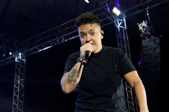 АРОГАНТНАТА МАРИЈА ШЕРИФОВИЌ ВАКА СЕ ОДНЕСУВАШЕ СО ОБОЖАВАТЕЛКА! Исплива срамно видео! (ВИДЕО)