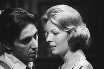 МАЛКУМИНА ЗНАЕЈА ДЕКА БИЛЕ ВО ЉУБОВНА ВРСКА: АЛ ПАЧИНО СЕ ПРОСТИ ОД ДАЈАН КИТОН СО ЕМОЦИОНАЛНИ ЗБОРОВИ: „ОСТАВИ ТРАГ ШТО НЕ МОЖЕ ДА СЕ ИЗБРИШЕ!“