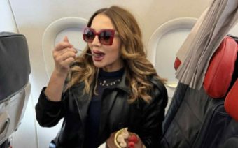 ЛИЛА ФИЛИПОВСКА ГО ПРОСЛАВИ РОДЕНДЕНОТ МЕЃУ ОБЛАЦИТЕ – СО ТОРТА, СВЕЌИЧКИ И ПАТУВАЊЕ ВО БРАЗИЛ!