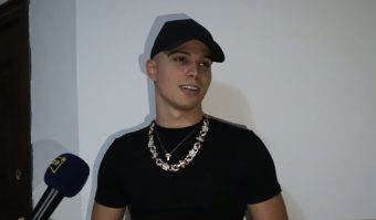 ВОЈАЖ ЌЕ СТАНЕ ТАТКО?! ВИДЕО ОБРАЌАЊЕ НА МЛАДИОТ ПЕЈАЧ ГИ ОСТАВИ ФАНОВИТЕ ВО ШОК! (ВИДЕО)