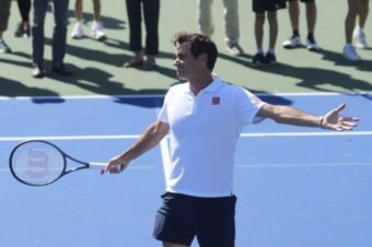 СВЕТОТ НА ТЕНИСОТ ГОРИ ПОРАДИ РОЏЕР ФЕДЕРЕР!