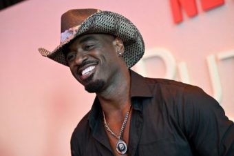 „МОЈАТА МАЈКА ЈА СИЛУ*АШЕ ЧЛЕН ОД СЕМЕЈСТВОТО КОГА ИМАЛА 11 ГОДИНИ…“ Славниот актер призна дека е роден од ИНЦЕСТ!